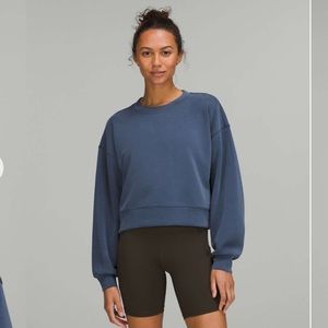 NWT Lululemon Perfectly Oversized Cropped Crew Softstreme Mineral Blue size 6